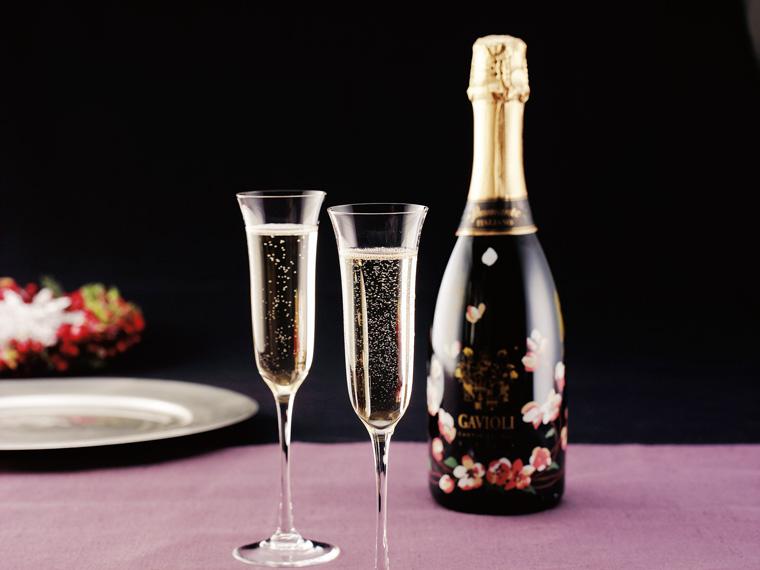 ガヴィオリ　スプマンテ・エクストラ・ドライ・フラワーボトル（白） 750ml