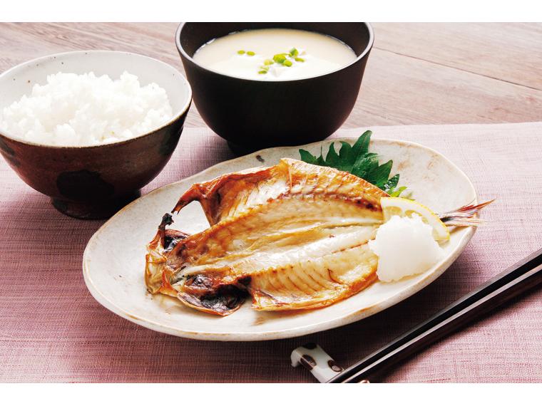 真あじ開き（九州） 3枚210g