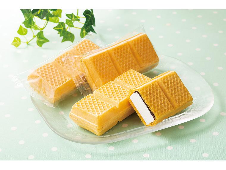 チョコ入り　バニラモナカ 110ml×4